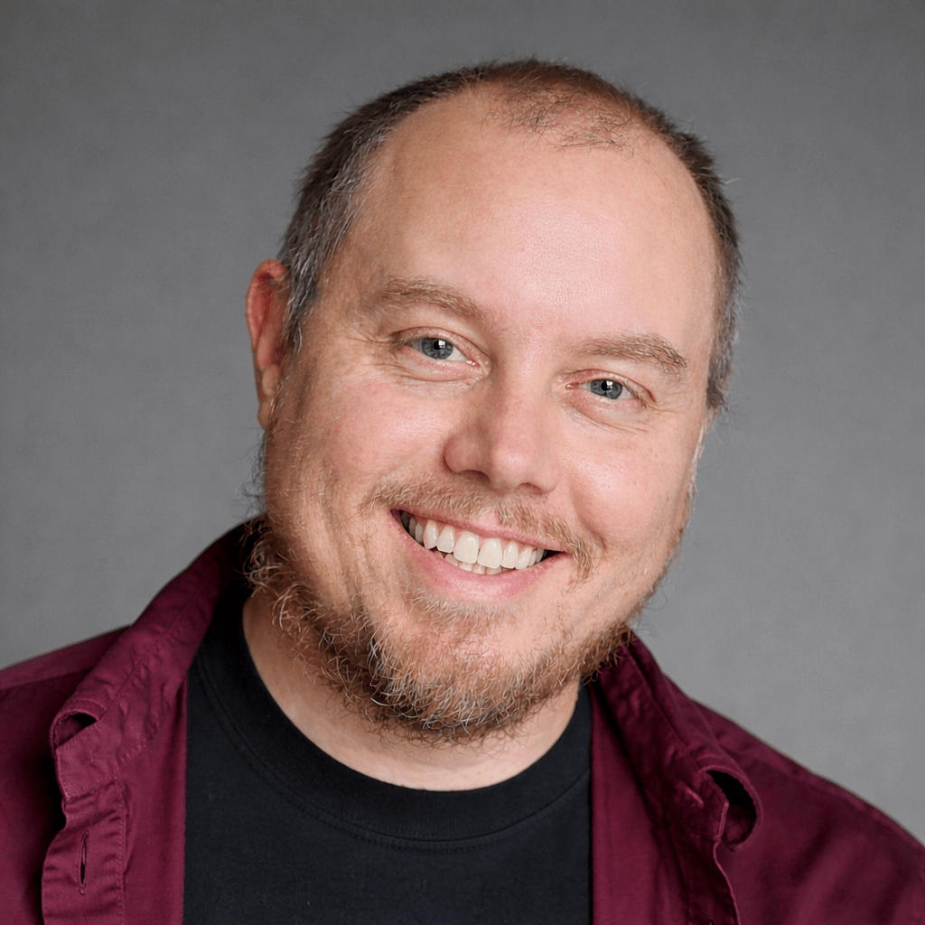 Headshot of Thomas Day, psychodynamic psychotherapist offering telehealth services across Nevada